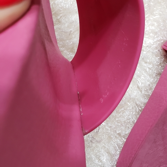 Gucci Fuschia Pool Slide - Picture 7 of 10